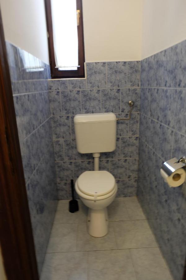 Golubic * Pula